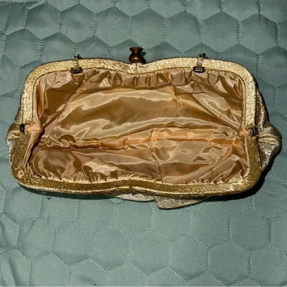 Vintage Metallic Gold Tapestry Evening Bag Purse Clutch Chain Clasp - Picture 2 of 9
